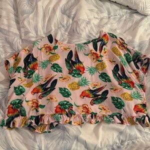 Women’s Pink Tropical Parrot Print Ruffle Hem Top